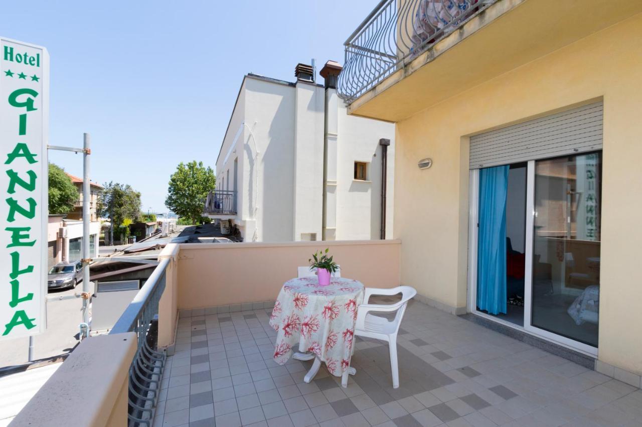 Hotel Giannella Rimini Eksteriør billede